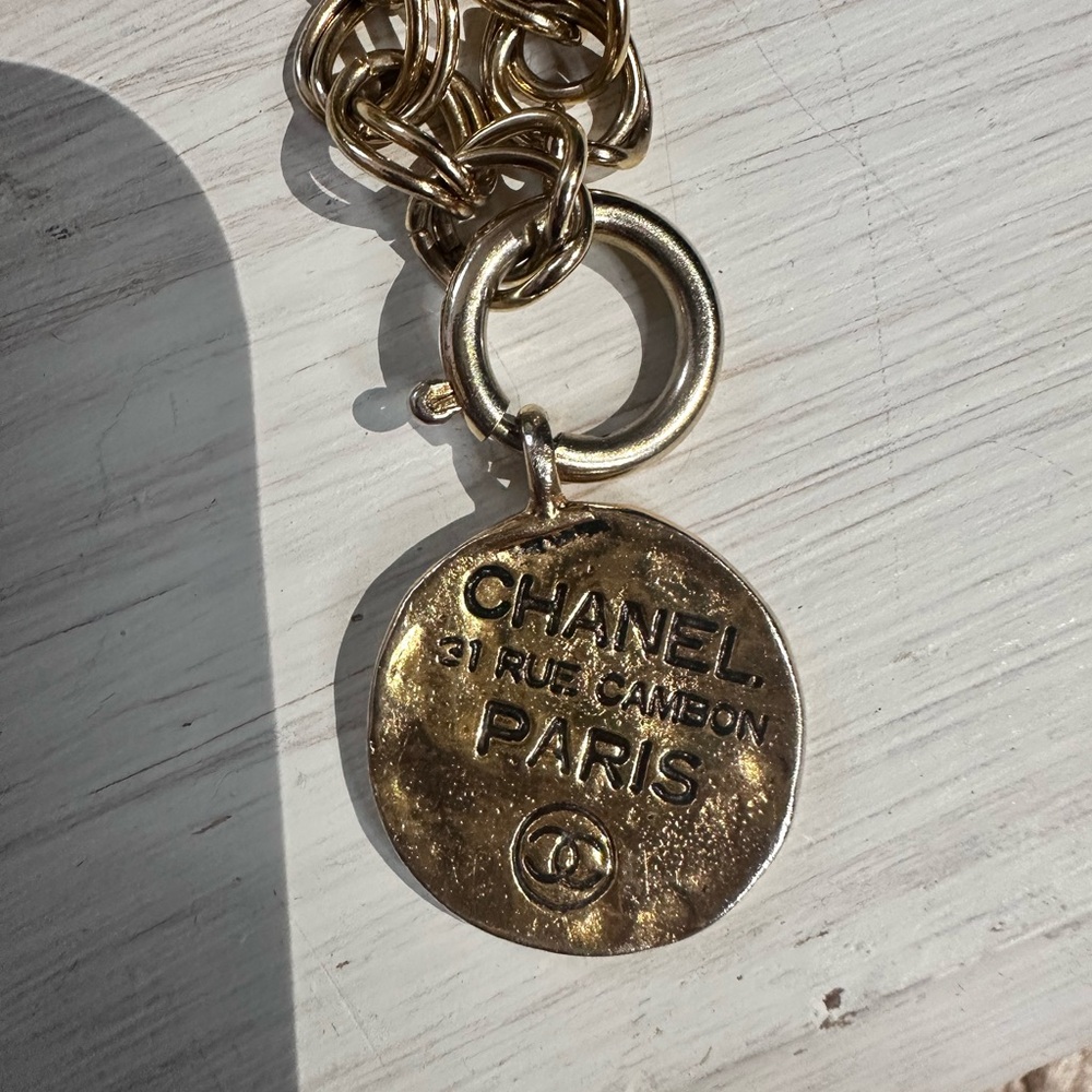 CHANEL Gold Chain Necklace with Paris Pendant - Picture 11 of 12